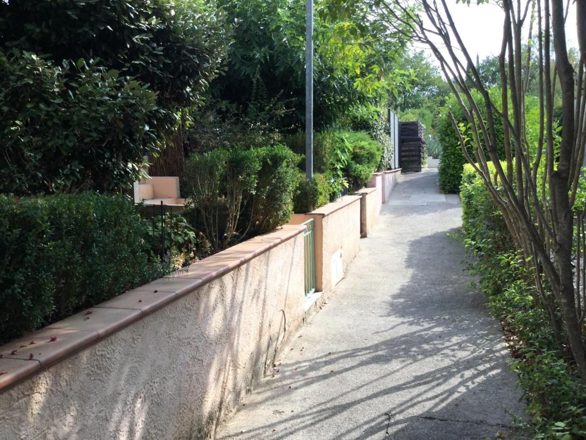 Mazet Tournesol Aux Portes Du Verdon Saint-Martin-de-Brômes Buitenkant foto